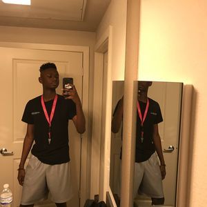 Meet your Posher, Johnell